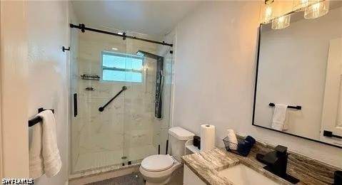 1044 Ridgeway Dr, North Fort Myers FL - photo 6 of 19