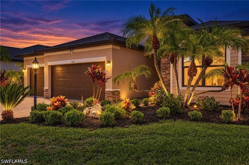 4 bedroom SingleFamilyResidence at 3313 Antilla Ct, Portico, Fort Myers — photo 2