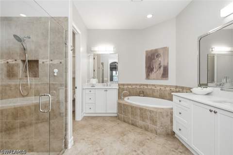 7381 Moorgate Point Way, Naples FL - photo 15 of 38