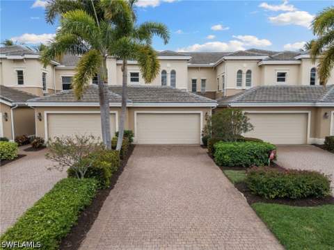 3053 Aviamar Cir 8-102, Naples FL - photo 24 of 37