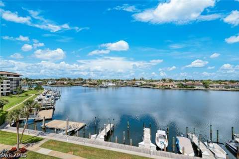 601 Seaview Ct C506, Marco Island FL - photo 19 of 43