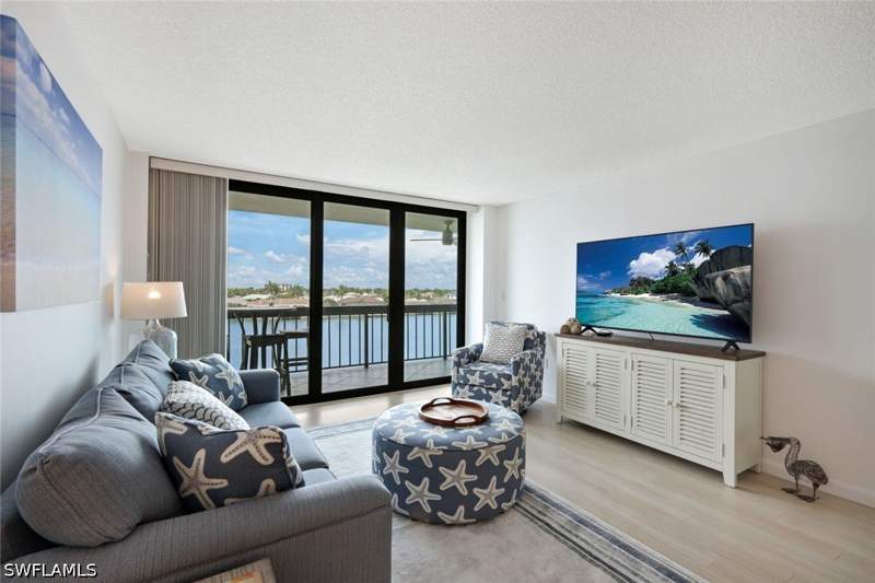 2 bedroom Condominium at 601 Seaview Ct C506, South Seas, Marco Island — photo 2