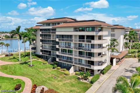 601 Seaview Ct C506, Marco Island FL - photo 24 of 43