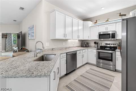 14028 Hunter Oak Dr, Fort Myers FL - photo 11 of 50
