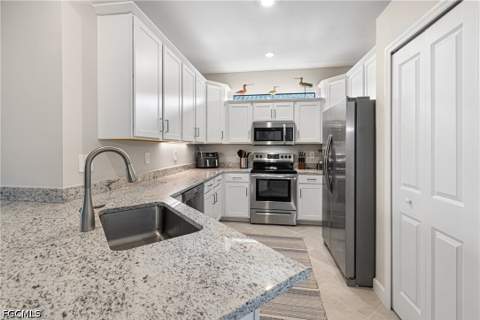 14028 Hunter Oak Dr, Fort Myers FL - photo 9 of 50