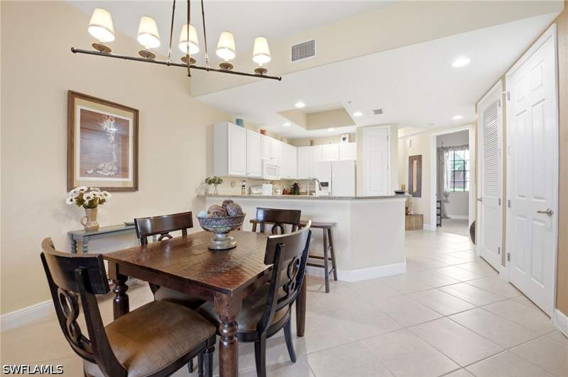 2 bedroom Condominium at 13780 Julias Way 1012, Palmetto Cove, Fort Myers — photo 4
