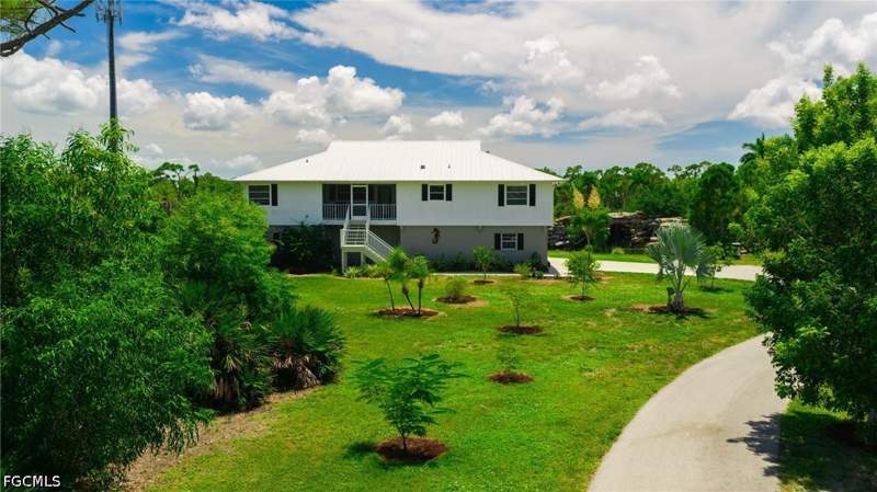 3 bedroom SingleFamilyResidence at 3989 Sunshine Blvd, St James City, St James City — photo 4