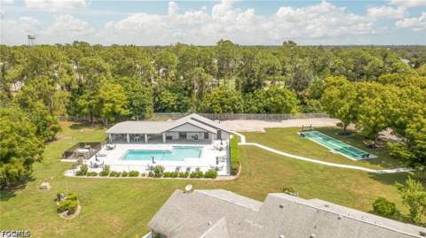 10501 Arlingford Blvd, Lehigh Acres FL - photo 19 of 21