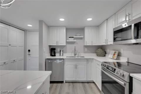 3 Bluebill Ave 107, Naples FL - photo 6 of 29