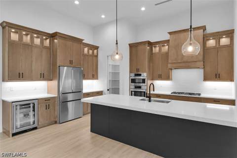 1528 Kingston Ct, Marco Island FL - photo 11 of 36