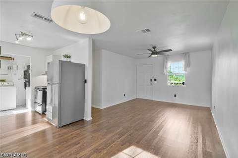 28431 Windsor Rd, Bonita Springs FL - photo 6 of 32