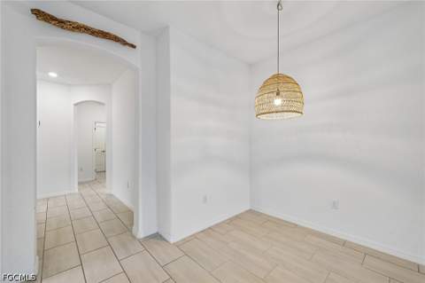 2583 Vine Ave, Naples FL - photo 9 of 40