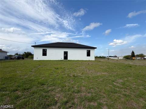 3931 Sunset Rd, Lehigh Acres FL - photo 10 of 13