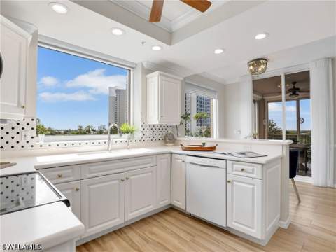 1001 Arbor Lake Dr 301, Naples FL - photo 11 of 42