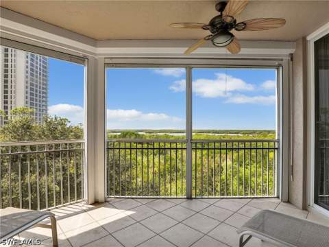 1001 Arbor Lake Dr 301, Naples FL - photo 17 of 42