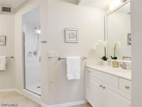 1001 Arbor Lake Dr 301, Naples FL - photo 23 of 42
