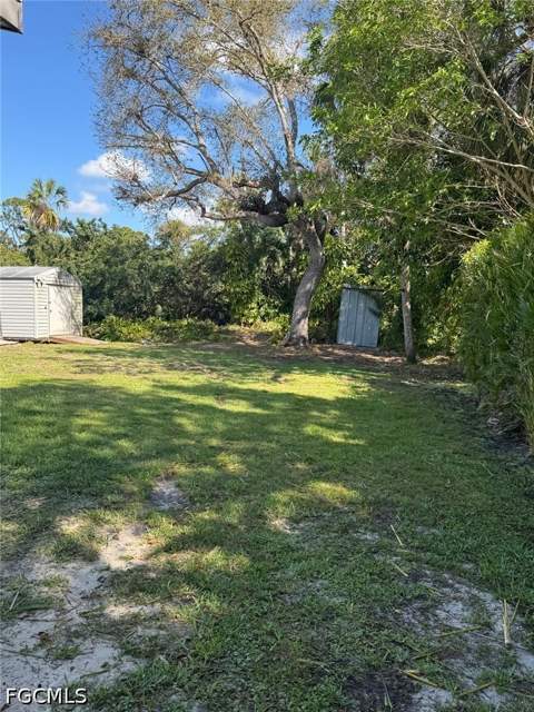 698 Muscogee Dr, North Fort Myers FL - photo 14 of 14