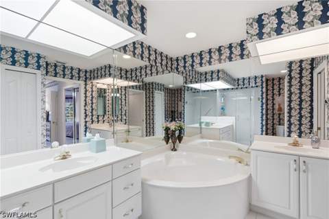 6135 Reserve Cir 1801, Naples FL - photo 11 of 21