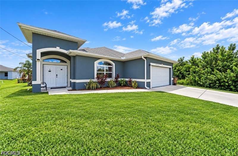 3 bedroom SingleFamilyResidence at 3907 11th St SW, Lehigh Acres, Lehigh Acres — photo 2