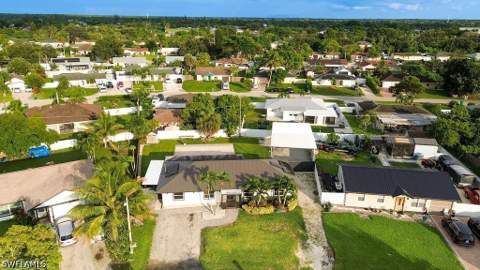 1800 52nd Ter SW, Naples FL - photo 10 of 50