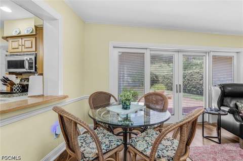 1207 Canterbury Dr, Fort Myers FL - photo 16 of 36