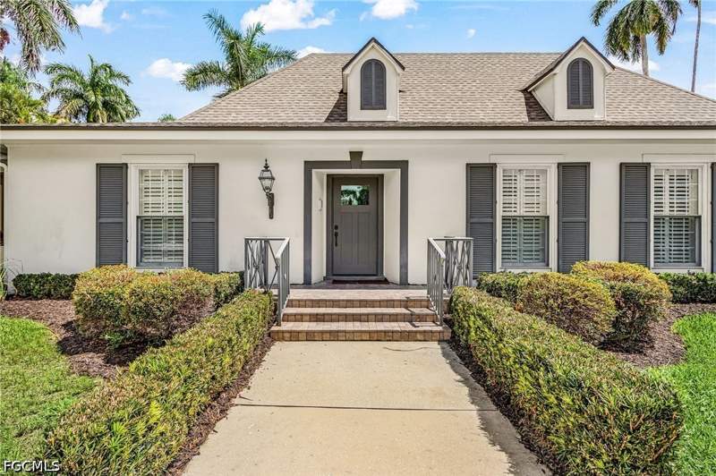 3 bedroom SingleFamilyResidence at 1207 Canterbury Dr, Burtwood, Fort Myers — photo 4