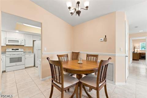 13191 Oakmont Dr 4, Fort Myers FL - photo 10 of 50