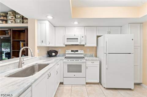 13191 Oakmont Dr 4, Fort Myers FL - photo 6 of 50
