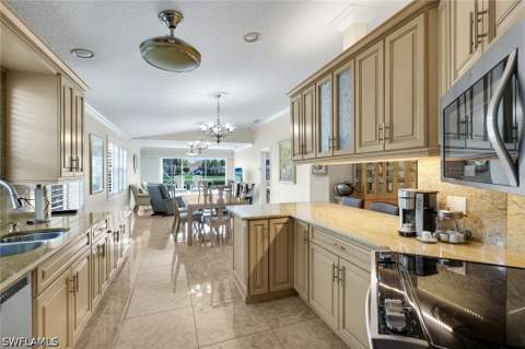 5808 Drummond Way, Naples FL - photo 6 of 50