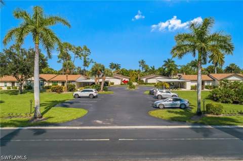 1071 Pine Isle Ln 1071, Naples FL - photo 22 of 30