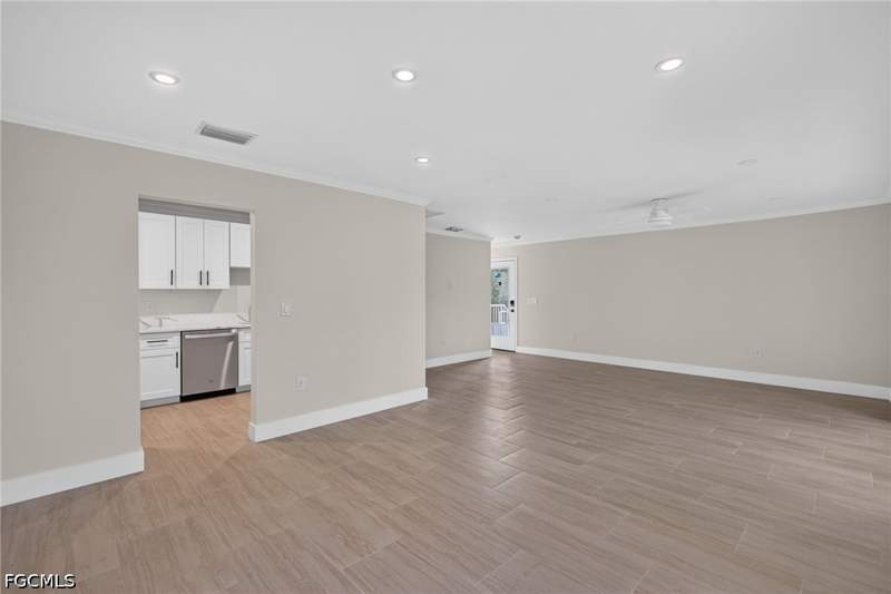 2 bedroom Condominium at 2840 W Gulf Dr 4, Seashells Of Sanibel Condo, Sanibel — photo 5