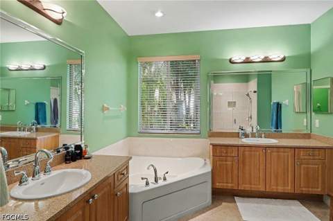 9040 Paseo De Valencia St, Fort Myers FL - photo 16 of 34
