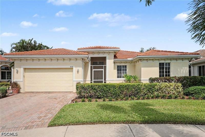 4 bedroom SingleFamilyResidence at 9040 Paseo De Valencia St, Beverly Hills, Fort Myers — photo 3