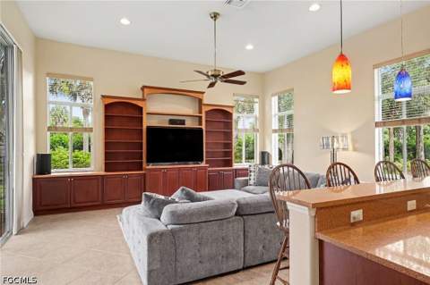 9040 Paseo De Valencia St, Fort Myers FL - photo 9 of 34