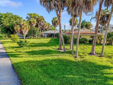6106 Island Park Ct, Fort Myers FL - photo 20 of 28