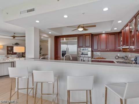 1050 Borghese Ln 804, Naples FL - photo 18 of 45