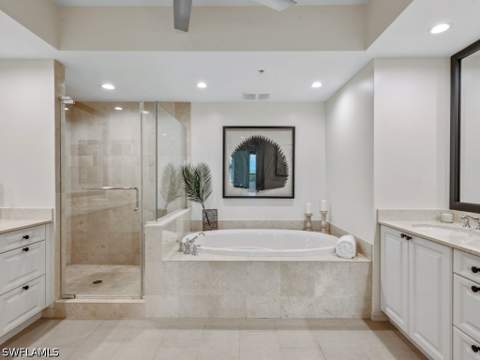 1050 Borghese Ln 804, Naples FL - photo 23 of 45