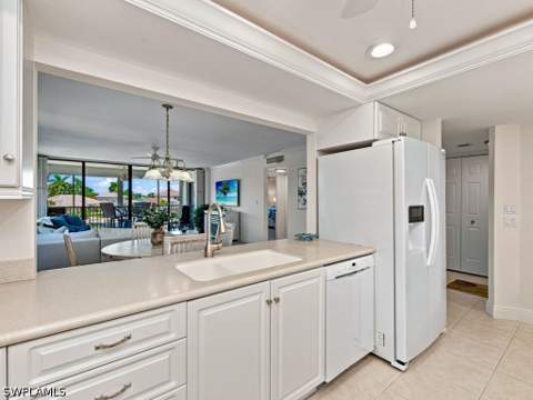 880 Huron Ct 307, Marco Island FL - photo 8 of 46