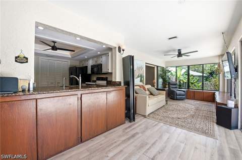 221 Channing Ct, Naples FL - photo 15 of 20