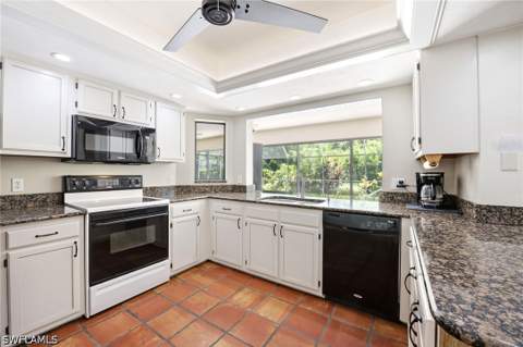 221 Channing Ct, Naples FL - photo 9 of 20