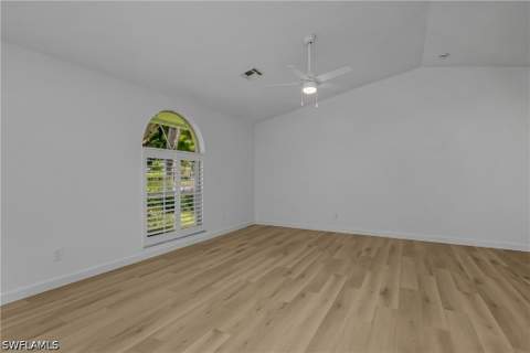 12393 Londonderry Ln, Bonita Springs FL - photo 15 of 29