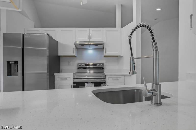 3 bedroom SingleFamilyResidence at 12393 Londonderry Ln, Morton Grove, Bonita Springs — photo 5