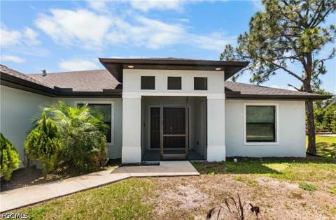 3507 2nd St SW, Lehigh Acres FL - photo 10 of 47