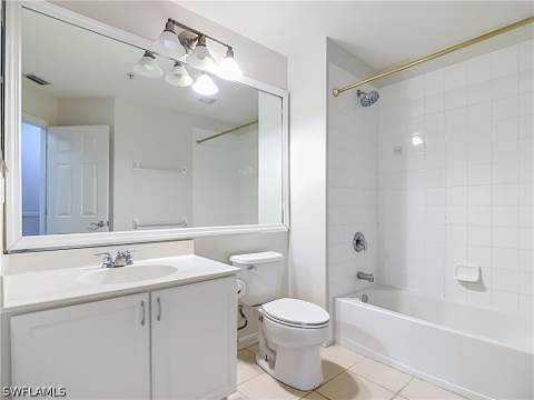 15583 Marcello Cir 145, Naples FL - photo 16 of 28