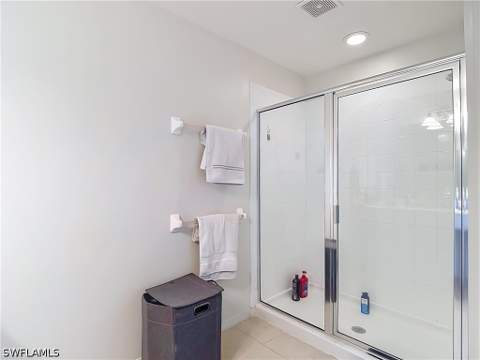 15583 Marcello Cir 145, Naples FL - photo 17 of 28