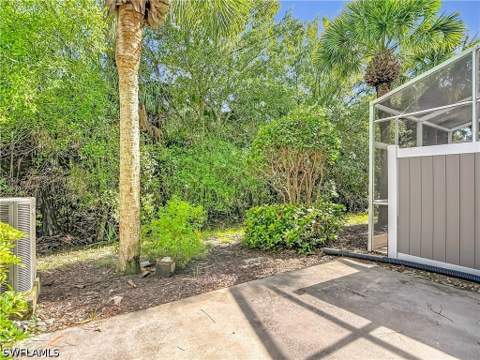 15583 Marcello Cir 145, Naples FL - photo 20 of 28