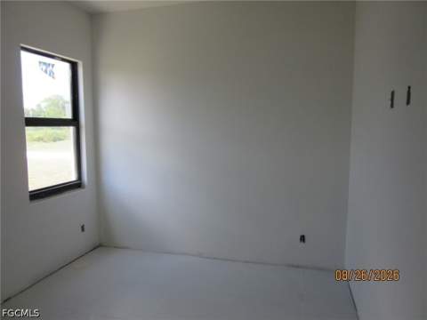 335 Rawlings Ave, Lehigh Acres FL - photo 6 of 13