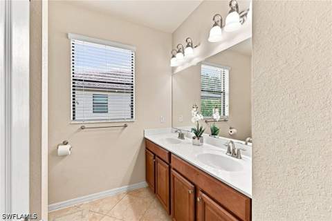3817 Ruby Way, Naples FL - photo 22 of 44