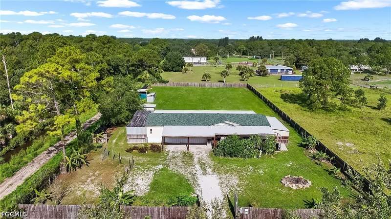 4 bedroom SingleFamilyResidence at 170 S Lindero St, Montura Ranch Estates, Clewiston — photo 5