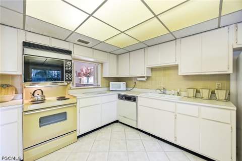4309 Mariner Way 108, Fort Myers FL - photo 19 of 42